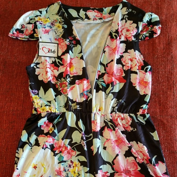 Jumper  - Picture 2 of 5